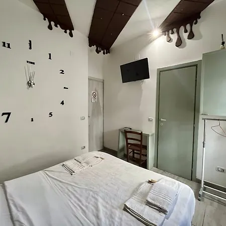 Dada Roma Oda ve Kahvaltı 2*